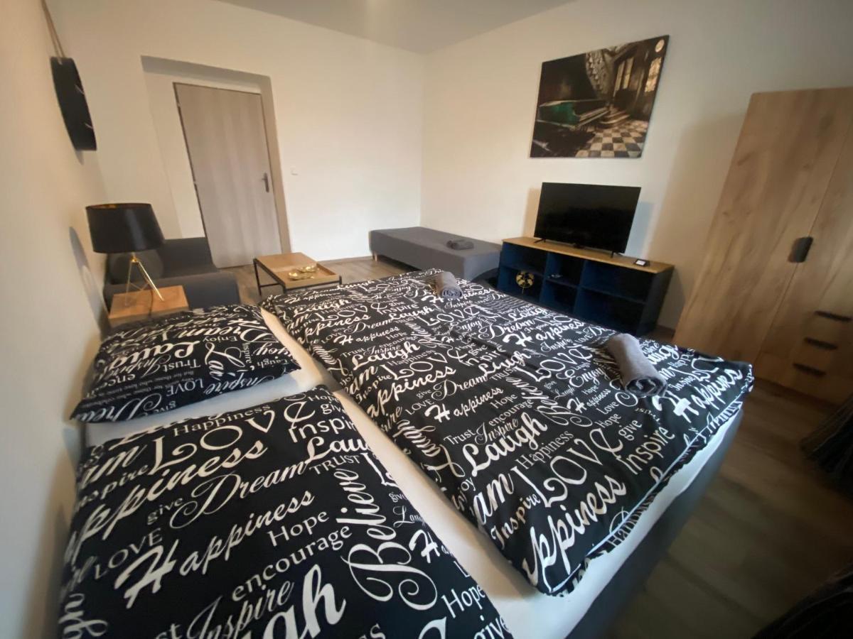 Cerna Ruze - Apartman 4 Plzeň Exterior foto